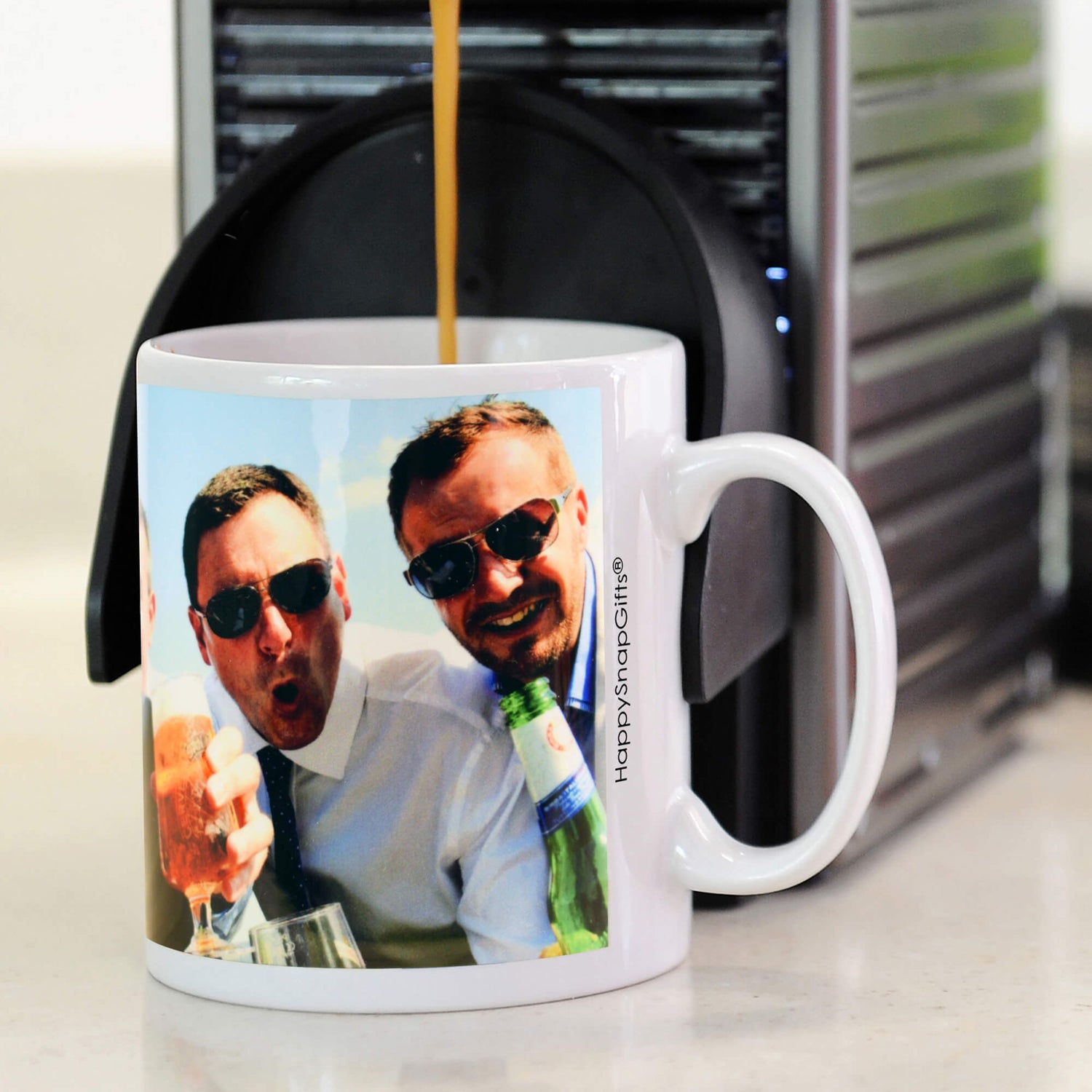 Personalised Mugs: Tailored Solutions for Business and Personal Expressions